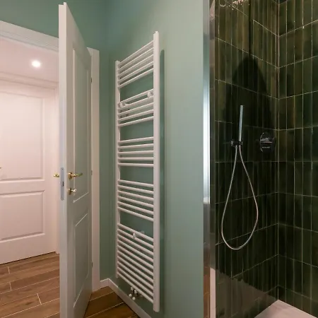 I Host - Melzo 5 מילאנו