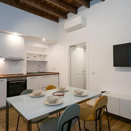 I Host - Melzo 5 דירה