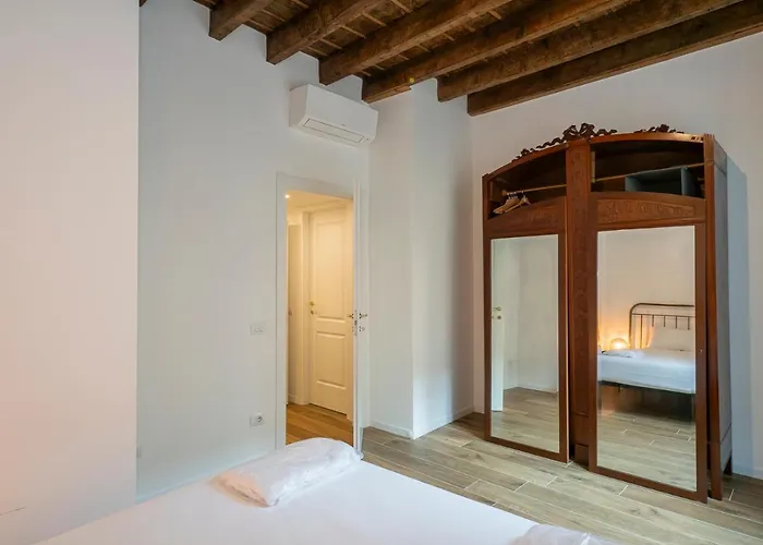 Apartment I Host - Melzo 5